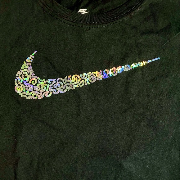 Nike Black Short Sleeve T-shirt with Reflective Holographic Doodled Logo (Girls) - Picture 2 of 6